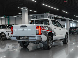 2025 Mitsubishi L200 VI, белый, 5290000 рублей, вид 5
