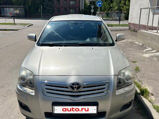 2007 Toyota Avensis II Рестайлинг, серебристый, 800000 рублей, вид 3