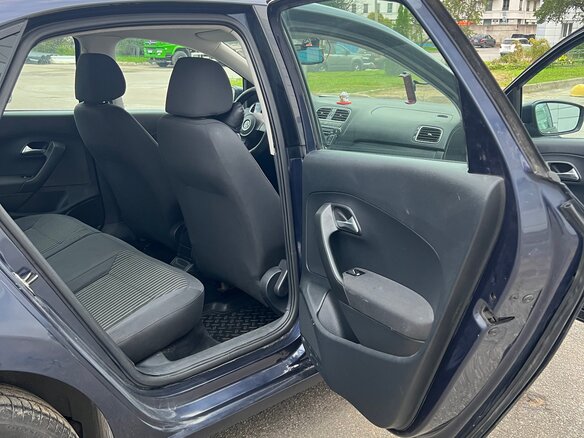 2010 Volkswagen Polo V, синий, 580000 рублей - вид 18