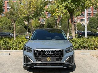 2022 Audi Q2 L 35 TFSI I Рестайлинг, серебристый, 1870095 рублей, вид 2