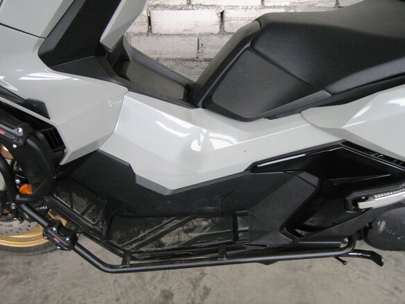 2024 Honda ADV350, серый - вид 3