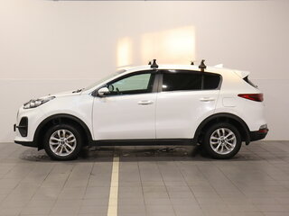 2020 Kia Sportage IV Рестайлинг, белый, 1949000 рублей, вид 5