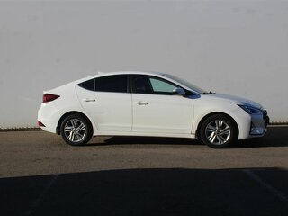 2019 Hyundai Elantra VI (AD) Рестайлинг, белый, 1280000 рублей, вид 3