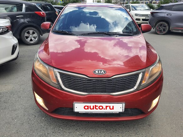 2012 Kia Rio 4-speed III, розовый, 999999 рублей - вид 2