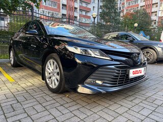 2018 Toyota Camry VIII (XV70), чёрный, 2390000 рублей, вид 1