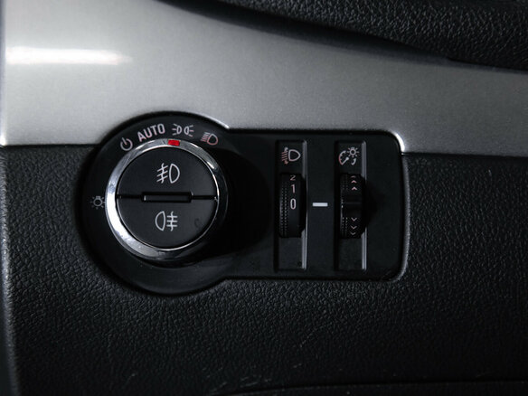 2014 Opel Mokka I, белый, 1150000 рублей - вид 18