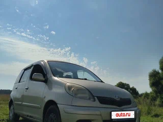 2004 Toyota FunCargo, золотистый, 220000 рублей, вид 4