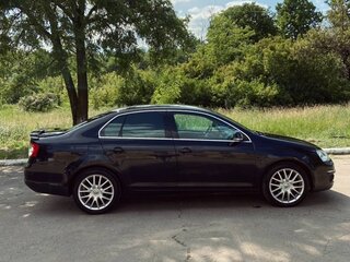 2006 Volkswagen Jetta V, чёрный, 670000 рублей, вид 4