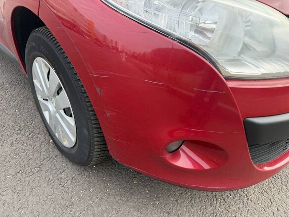 2012 Renault Megane III, красный, 750000 рублей - вид 11