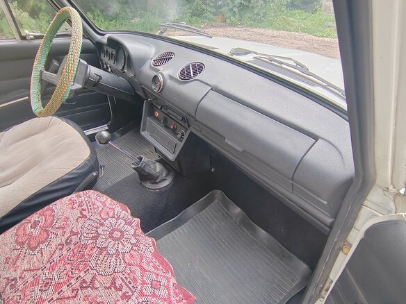 1995 Lada (ВАЗ) 2106, белый - вид 9