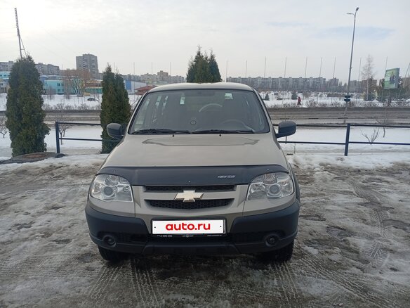 2016 Chevrolet Niva I Рестайлинг, серый, 670000 рублей - вид 1
