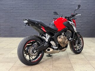 2017 Honda CB 650F, красный, 765000 рублей, вид 5