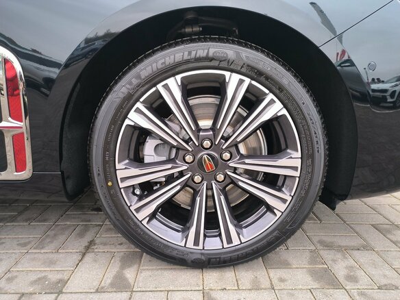 2024 Hongqi H9 I Рестайлинг, чёрный, 6490000 рублей - вид 8