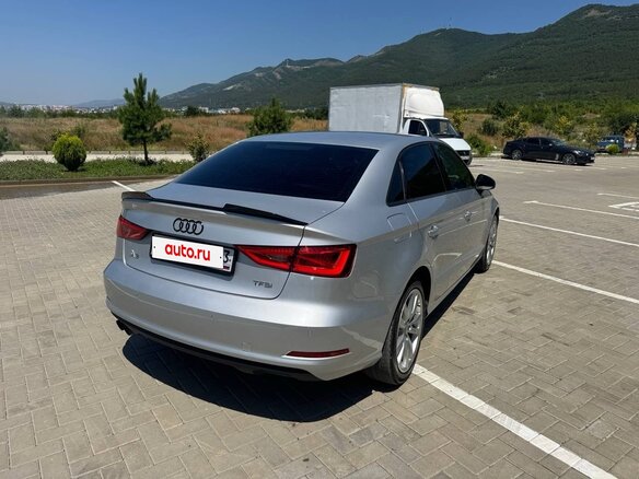 2013 Audi A3 III (8V), серебристый, 1650000 рублей - вид 4