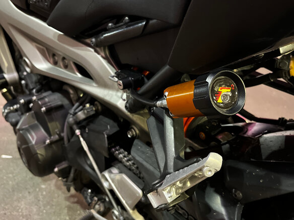 2014 Yamaha MT-09 (FZ-09), фиолетовый, 600000 рублей - вид 9