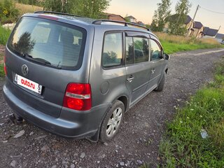 2005 Volkswagen Touran I, серый, 510000 рублей, вид 3