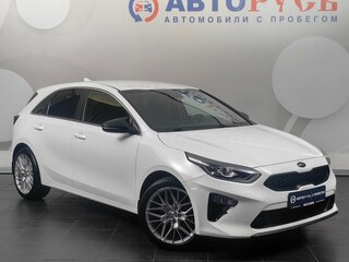 2018 Kia Ceed III, белый, 1625000 рублей, вид 1