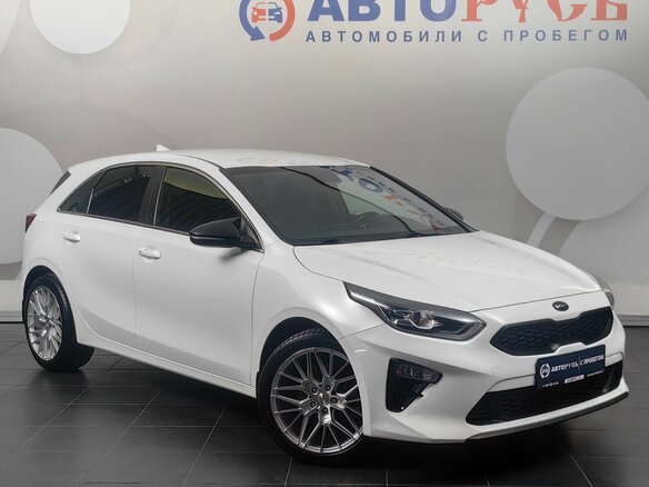 2018 Kia Ceed III, белый, 1605000 рублей