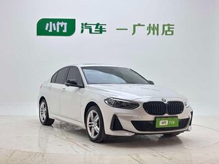 2022 BMW 1 серии 120i III (F52) Рестайлинг, белый, 2999999 рублей, вид 1