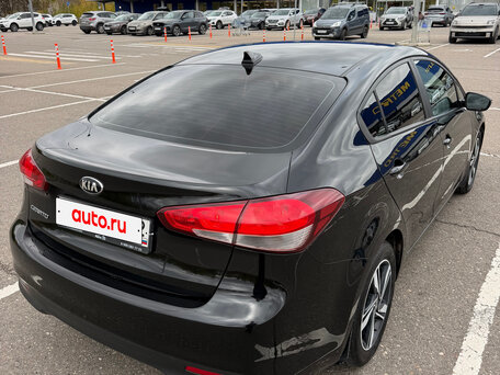 2019 Kia Cerato III Рестайлинг (Classic), чёрный, 1400000 рублей, вид 5