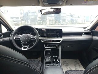 2021 Kia K5 III, белый, 1535000 рублей, вид 5