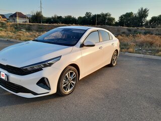 2024 Kia K3 II (China Market) Рестайлинг, белый, 1700000 рублей, вид 1