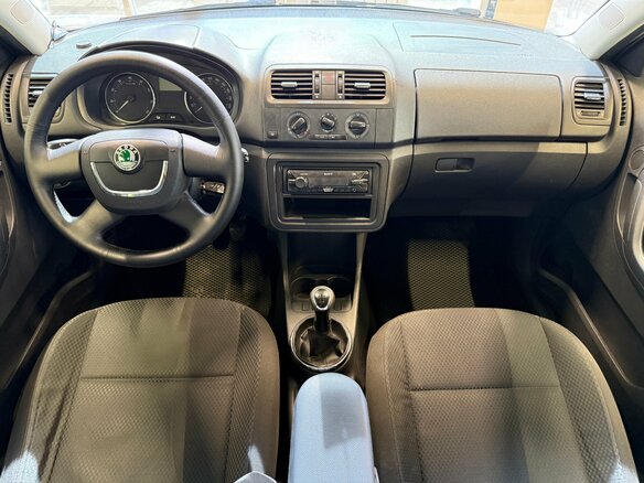 2010 Skoda Fabia II Рестайлинг, голубой, 585000 рублей - вид 7