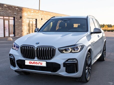 2019 BMW X5 M50d IV (G05/G18), белый, 4900000 рублей, вид 1