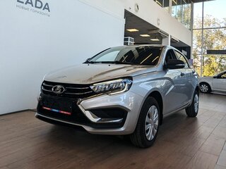 2026 Lada (ВАЗ) Vesta I Рестайлинг (NG), серебристый, 1631900 рублей, вид 1