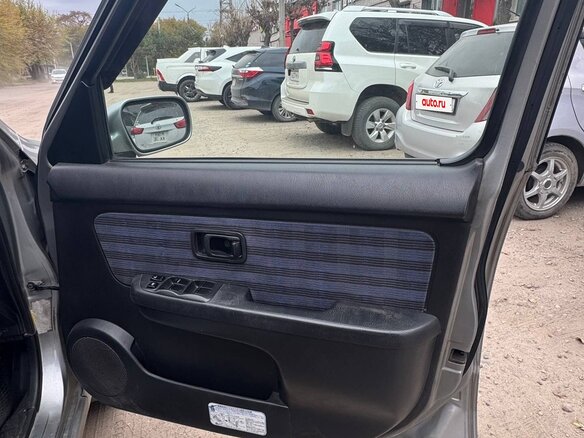 2000 Nissan Cube I (Z10), серебристый, 178000 рублей - вид 18