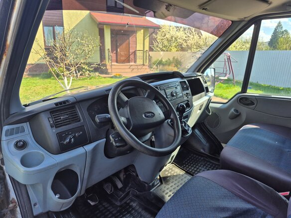 2010 Ford Transit, белый, 900000 рублей - вид 5