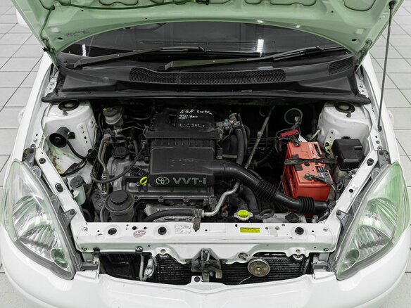 2003 Toyota Vitz I (P10), белый - вид 22