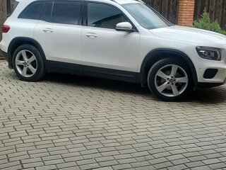 2020 Mercedes-Benz GLB 200 I (X247), белый, 3150000 рублей, вид 2