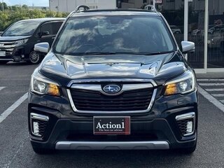 2020 Subaru Forester MHEV V, белый, 2370000 рублей, вид 2