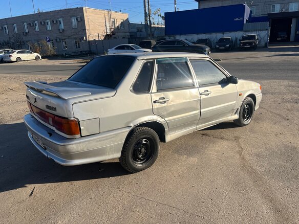 2005 Lada (ВАЗ) 2115, серебристый, 48000 рублей - вид 3