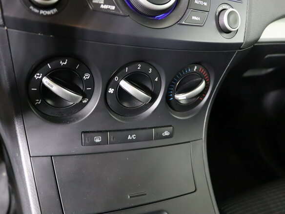 2012 Mazda 3 II (BL) Рестайлинг, красный, 849990 рублей - вид 17