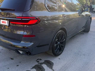 2022 BMW X7 40i I (G07) Рестайлинг, серый, 10900000 рублей, вид 5