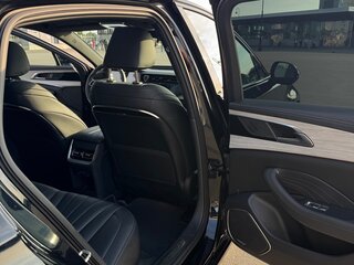 2025 Hongqi H5 II, чёрный, 3800000 рублей, вид 5