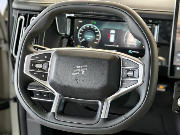 2026 Jetour T1, чёрный, 4199900 рублей - вид 6