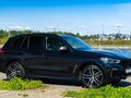 2019 BMW X5 M50d IV (G05/G18), чёрный, 6500000 рублей - вид 2