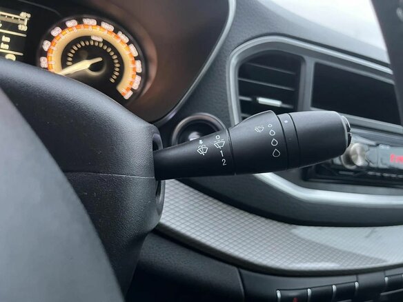 2023 Lada (ВАЗ) Vesta I Рестайлинг (NG), белый, 1129000 рублей - вид 13
