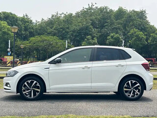 2021 Volkswagen Polo Plus (China Market), белый, 999017 рублей, вид 5