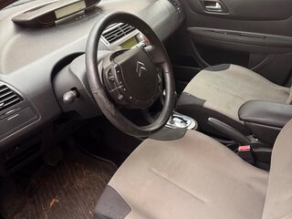 2010 Citroen C4 I Рестайлинг, красный, 275000 рублей, вид 5