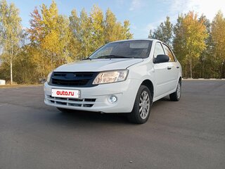2013 Lada (ВАЗ) Granta I, белый, 380000 рублей, вид 2