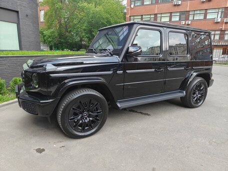 2025 Mercedes-Benz G-Класс 500 III (W465) Рестайлинг, чёрный, 22500000 рублей, вид 3