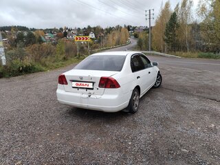 2001 Honda Civic Ferio III, белый, 230000 рублей, вид 5