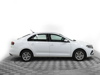 2022 Volkswagen Polo VI, белый, 1389000 рублей, вид 4