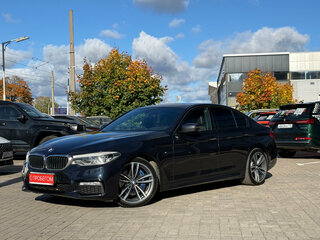 2017 BMW 5 серии 530d xDrive VII (G30/G31/G38), чёрный, 2849000 рублей, вид 3