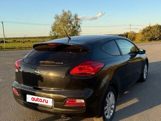 2015 Kia Ceed II, чёрный, 870000 рублей, вид 3
