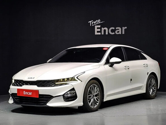 2022 Kia K5 III, белый, 1990000 рублей